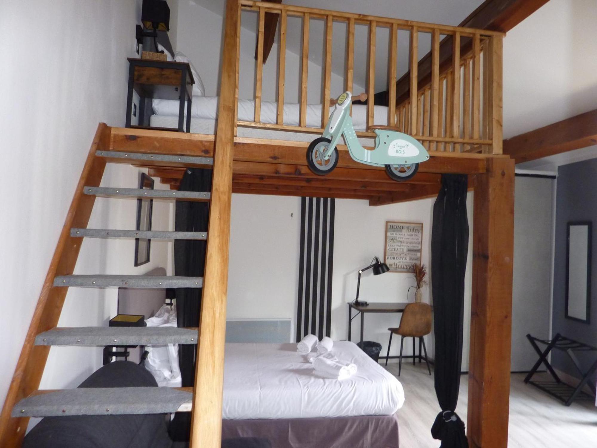 Apparts' Hotel Casa Di A Restonica Corte  Bagian luar foto